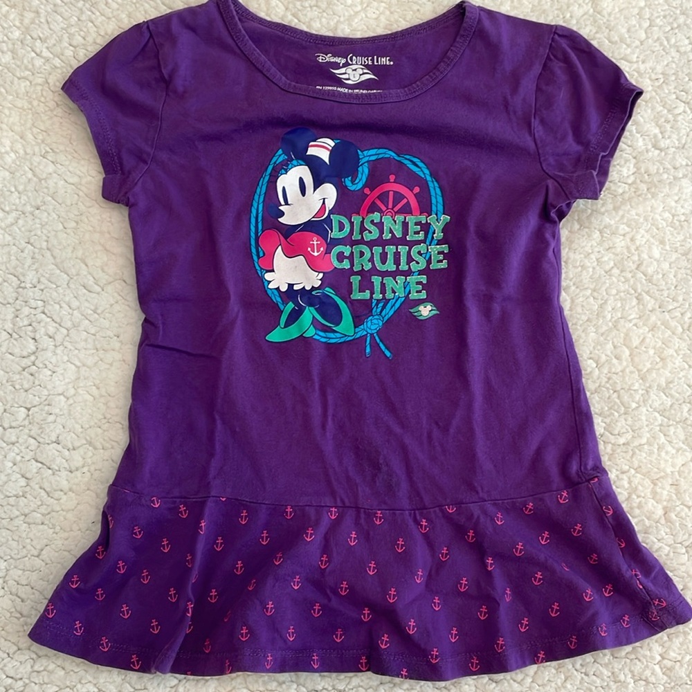 Disney girls size large cruise T-shirt